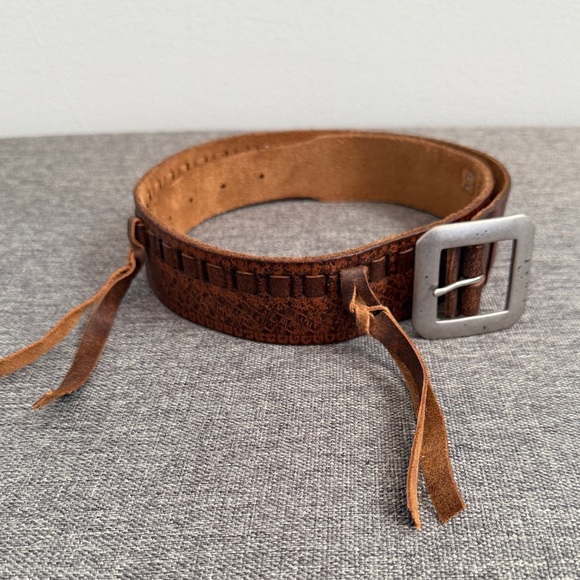 Cabi Brown Leather 1.5” Wide Belt Small Tassels Silver Buckle Woven Distressed - Picture 1 of 12